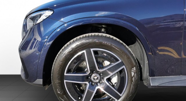 MERCEDES-BENZ GLC 300 e 4M 9G-Tronic