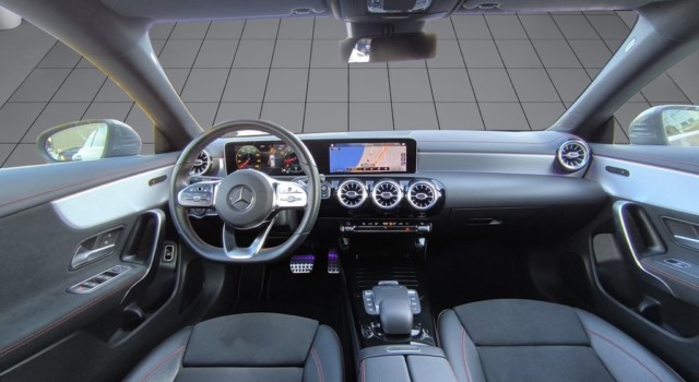 MERCEDES-BENZ CLA 200 CLA SB 200 AMG Line 7G