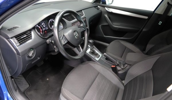 SKODA OCTAVIA 2.0 TSI Ambition
