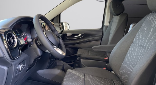MERCEDES-BENZ VITO 116 CDI Lang Select Family Tourer 9G-Tronic