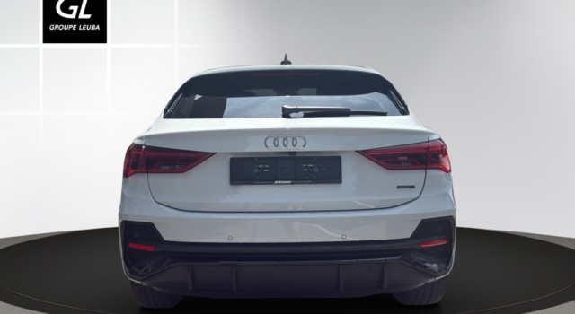 AUDI Q3 SB 40 TDI S line qu