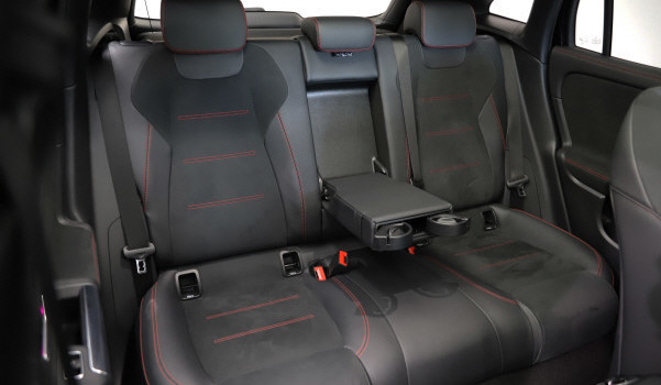MERCEDES-BENZ EQA 250 AMG Line AMG Line