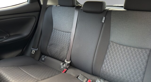 TOYOTA YARIS 1.5 Trend e-CVT