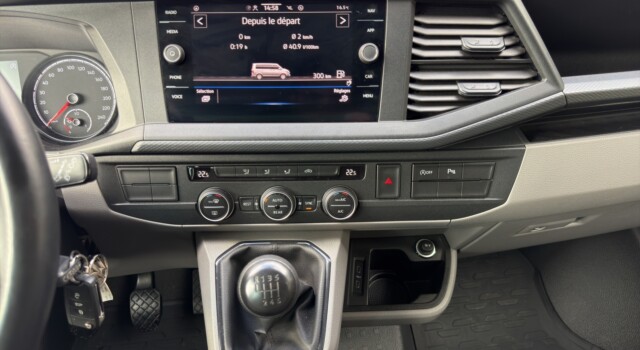 VW t61 T6.1 Caravelle 2.0 TDI Trendline Liberty