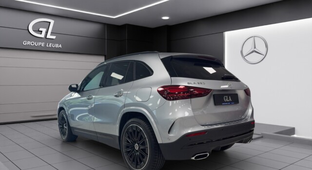 MERCEDES-BENZ GLA 220 4Matic 8G-DCT