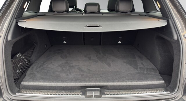 MERCEDES-BENZ GLC 300 e AMG Line 4Matic