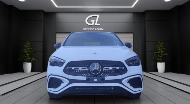 MERCEDES-BENZ GLA 220 4Matic 8G-DCT