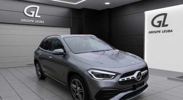 MERCEDES-BENZ GLA 250 AMG Line 4Matic