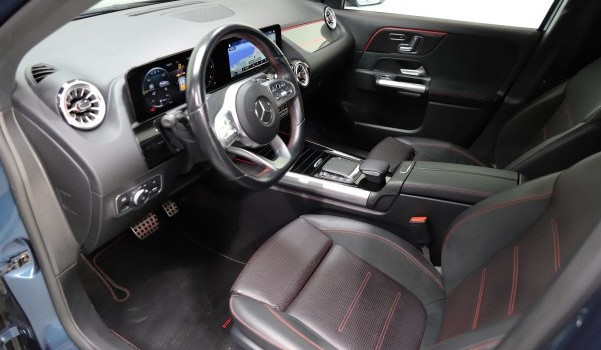 MERCEDES-BENZ GLA 200 d Edition1. 4Matic
