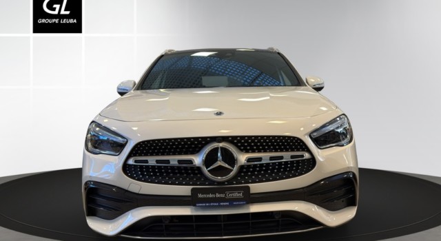 MERCEDES-BENZ GLA 200 4M AMG Line 8G-D