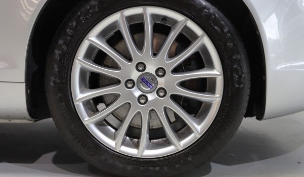 VOLVO C70 T5 Momentum