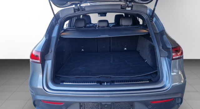 MERCEDES-BENZ EQC 400 AMG Line 4Matic