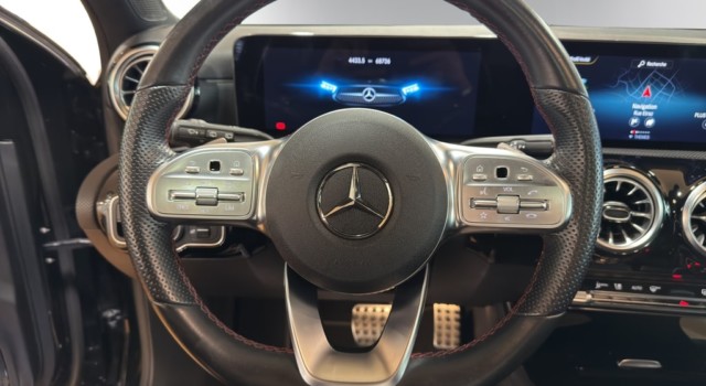 MERCEDES-BENZ A 180 Night Star 7G-DCT