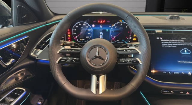 MERCEDES-BENZ E 220 d T 9G-Tronic