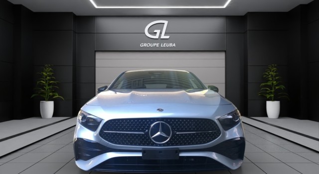 MERCEDES-BENZ A 200 Night Star 7G-DCT