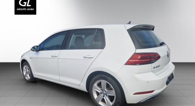 VW GOLF e-