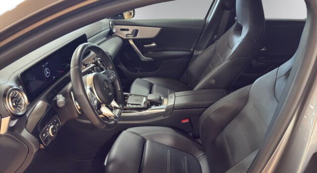 MERCEDES-BENZ A 35 AMG 4Matic Speedshift