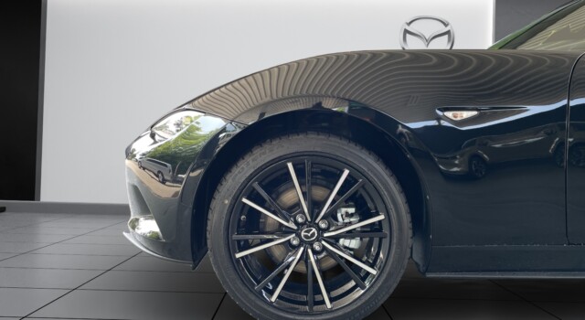MAZDA MX-5 Skyactiv-G 184 Exclusive-line