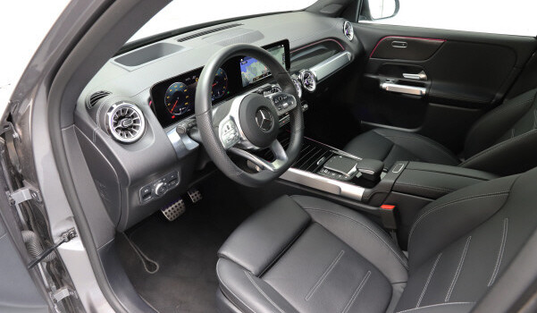 MERCEDES-BENZ GLB 220 d 4Matic AMG Line 8G-Tronic
