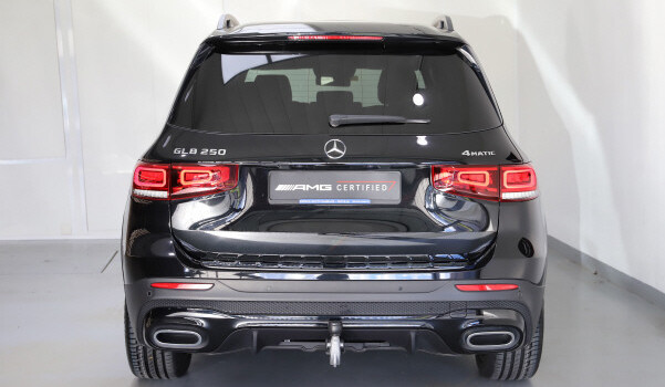 MERCEDES-BENZ GLB 250 4Matic AMG Line 8G-Tronic