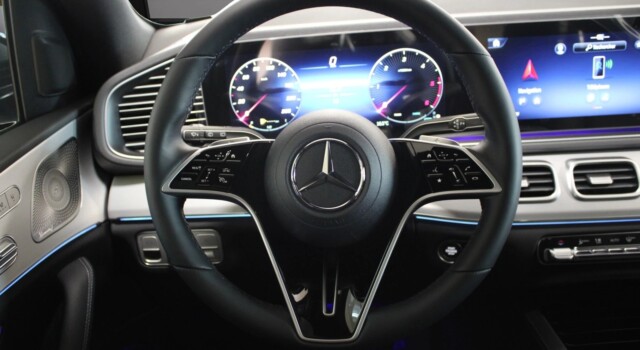MERCEDES-BENZ GLE 300 d 4Matic 9G-Tronic