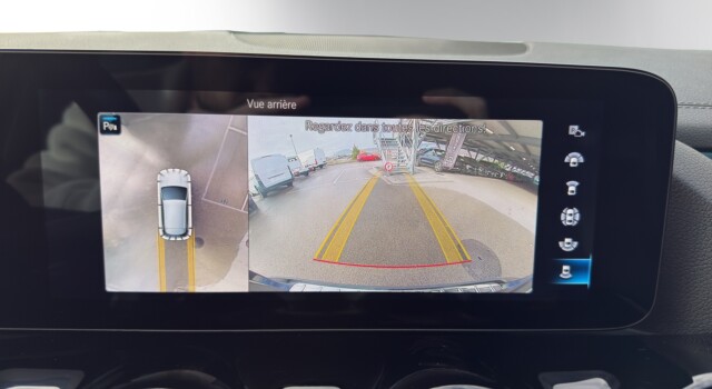 MERCEDES-BENZ GLA 250 Progressive4Matic