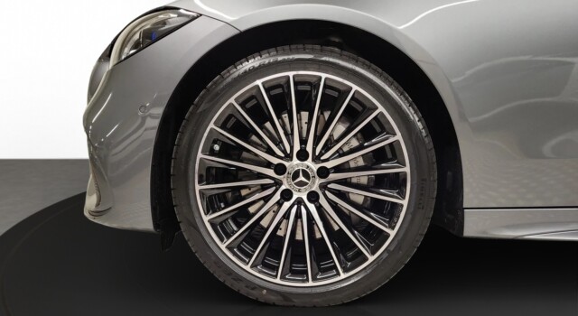 MERCEDES-BENZ C 300 de T EQ Hybrid