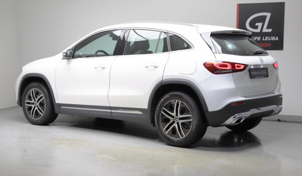 MERCEDES-BENZ GLA 250 Progressive4Matic