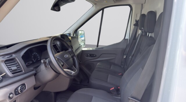 FORD E-TRANSIT Van 350 L2 Trend RWD 68kWh
