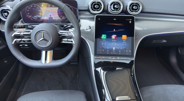 MERCEDES-BENZ C 220 d T 4 Matic