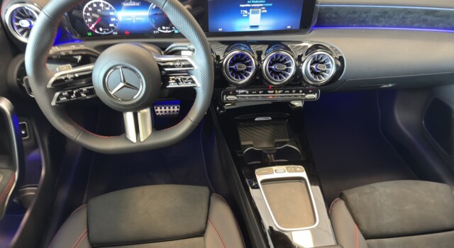 MERCEDES-BENZ CLA 250 e 8G-DCT EQ Star