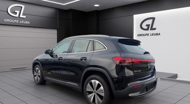 MERCEDES-BENZ EQA 250