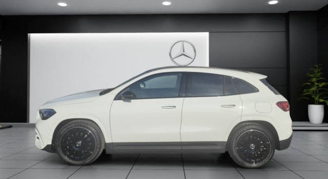 MERCEDES-BENZ GLA 220 4Matic 8G-DCT