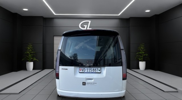 HYUNDAI STARIA Premium 1.6 T-GDi HEV Vertex A