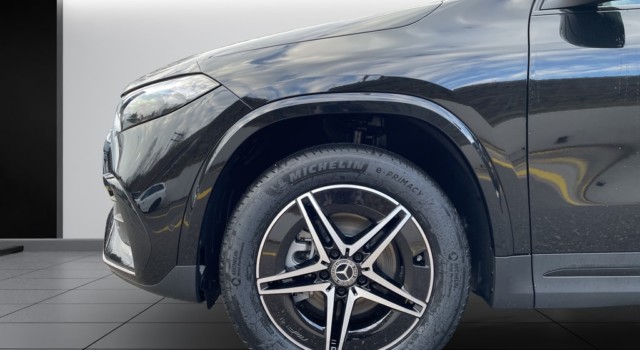 MERCEDES-BENZ EQA 350 66,5 kWh 4Matic Excellence