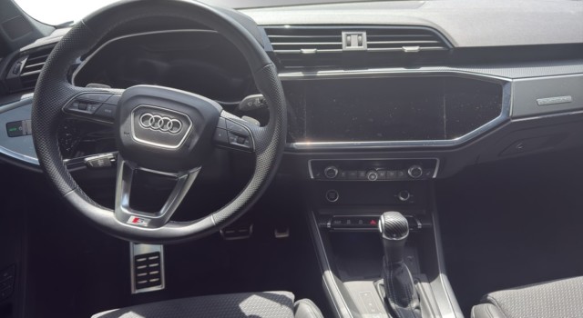 AUDI Q3 SB 40 TDI S line qu