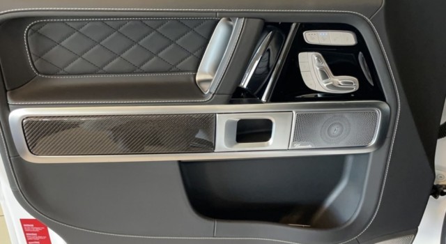 MERCEDES-BENZ G 63 AMG 9G-Tronic