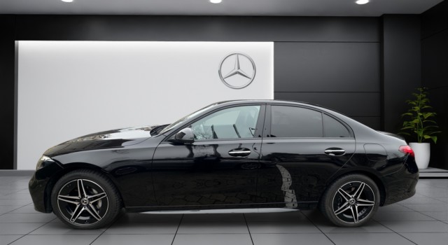 MERCEDES-BENZ C 300 de AMG Line