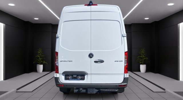 MERCEDES-BENZ Sprinter 315 CDI Lang 9G-TRONIC