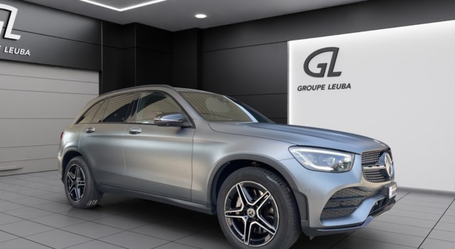 MERCEDES-BENZ GLC 300 AMG Line 4Matic 9G-Tronic