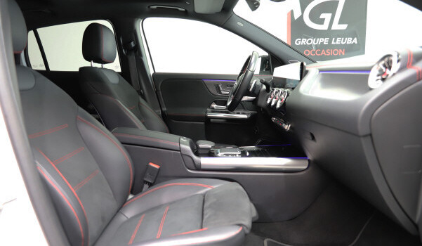 MERCEDES-BENZ EQA 250 AMG Line