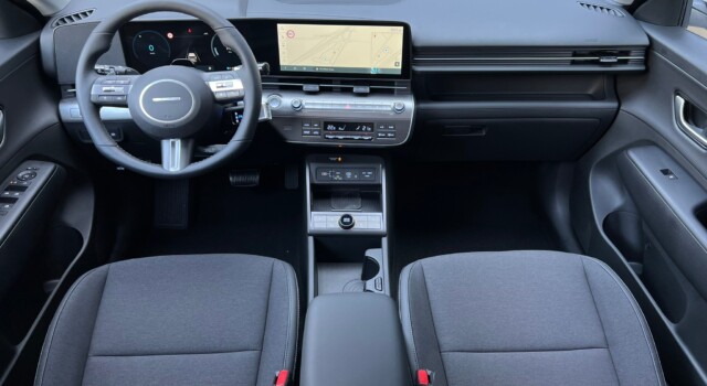 HYUNDAI KONA EV 48.4 kWh Amplia