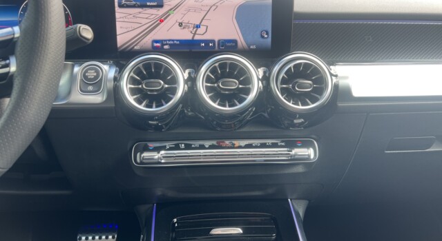 MERCEDES-BENZ GLB 220 4Matic 8G-Tronic