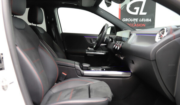 MERCEDES-BENZ EQA 250 AMG Line