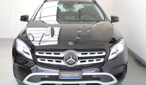 MERCEDES-BENZ GLA 220 4Matic