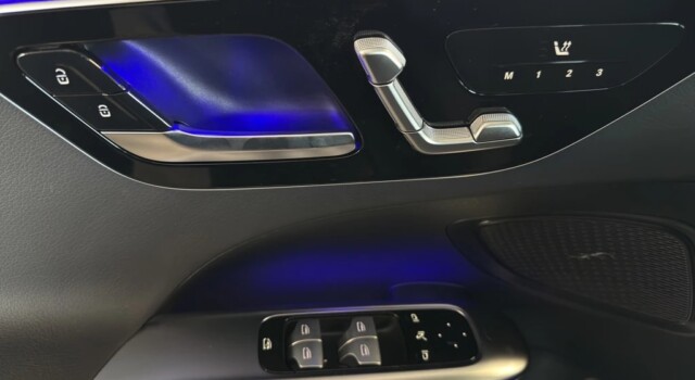 MERCEDES-BENZ C 300 d T