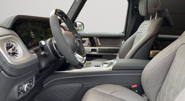 MERCEDES-BENZ G 63 AMG 9G-Tronic