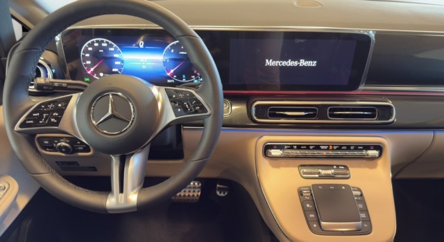 MERCEDES-BENZ MARCO POLO 300 d Automat