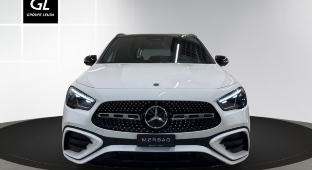 MERCEDES-BENZ GLA 220 d 4M Swiss Star