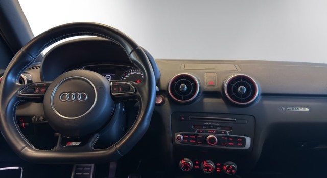 AUDI S1 2.0 TFSI Sport